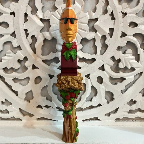 Shock Top Raspberry Wheat Beer Tap Handle - Picture 5 of 6